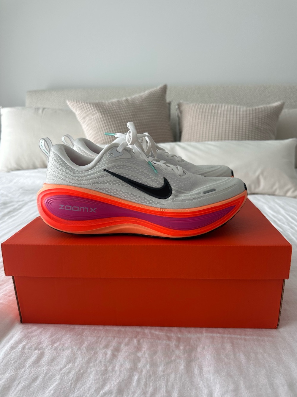 Nike Vomero Plus